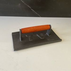 Outset Cast-iron Rectangle Meat Press